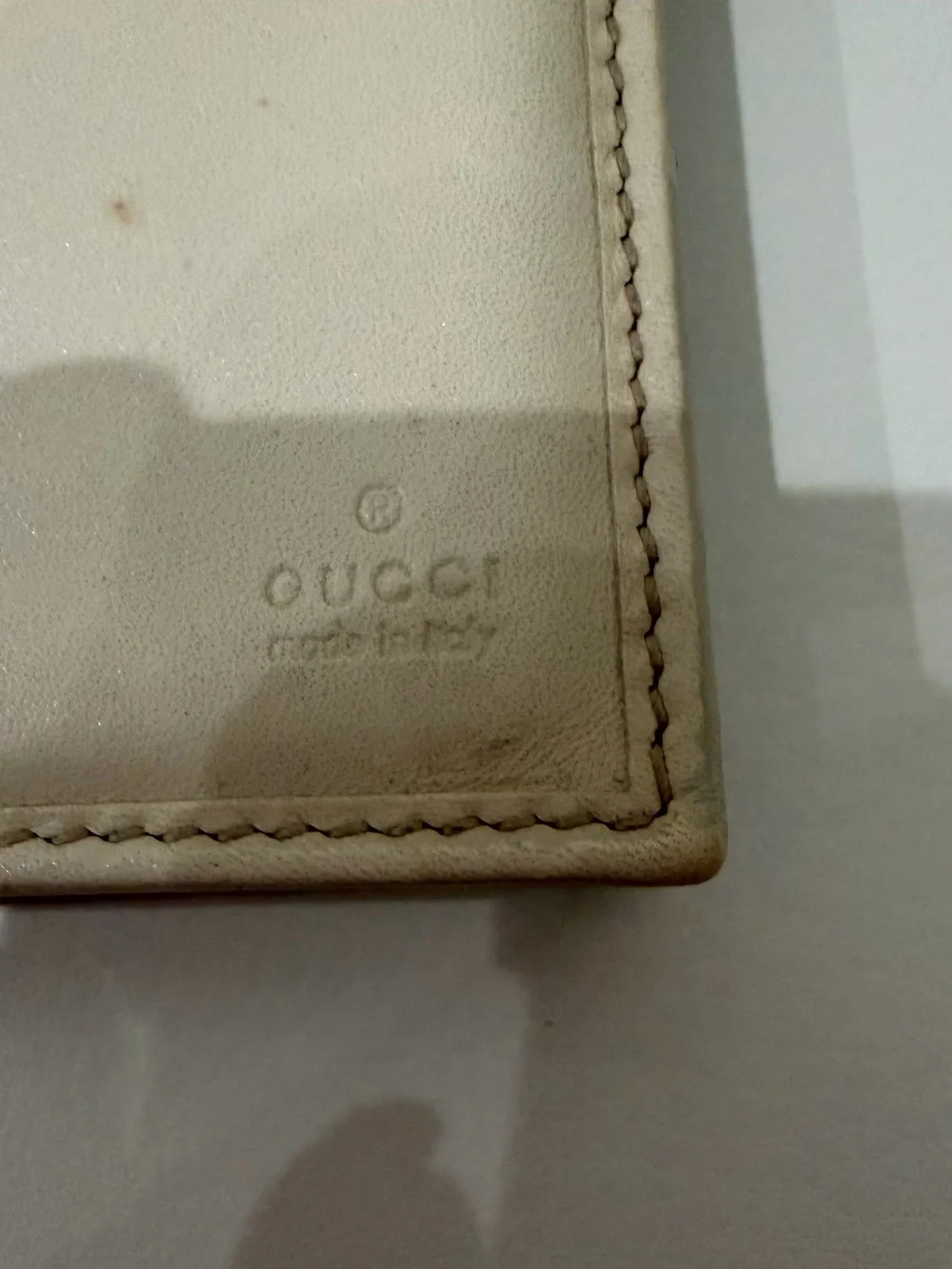 Gucci Beige Monogram Zip Wallet with Silver GG Charm - Picture 6 of 9